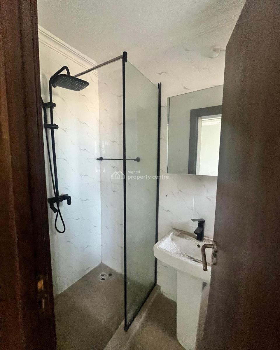 Lovely 2 Bedroom Apartment with Bq, Ikate, Lekki, Lagos, Block of Flats for Sale