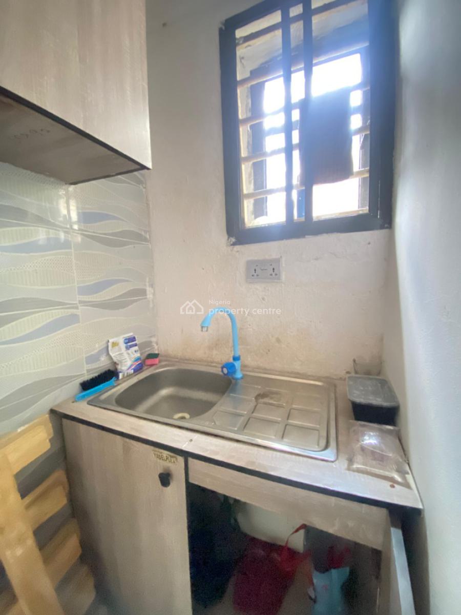 a Spacious and Affordable Bq, Abraham Adesanya, Ajah, Lagos, Flat / Apartment for Rent