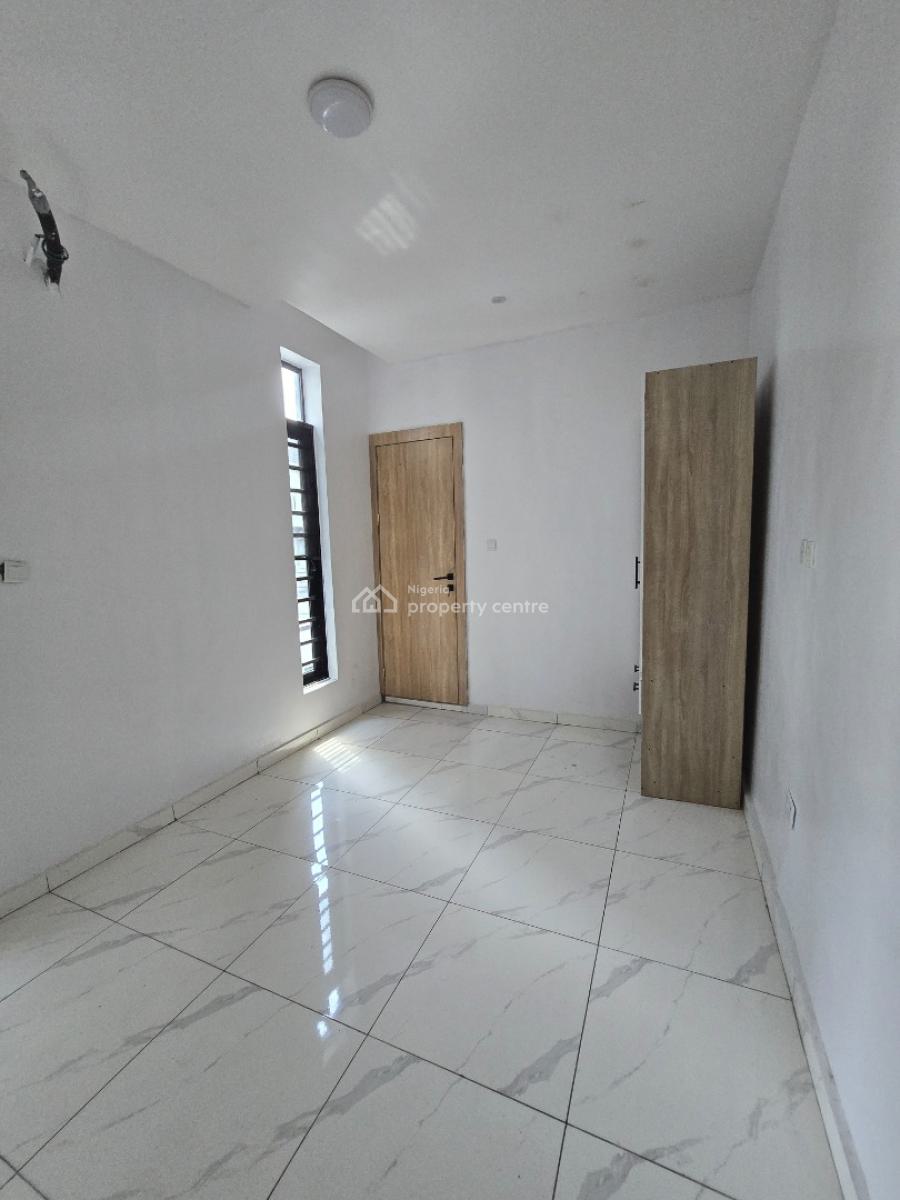 2 Bedroom Luxury Apartment, Ilasan, Lekki, Lagos, Flat / Apartment for Sale