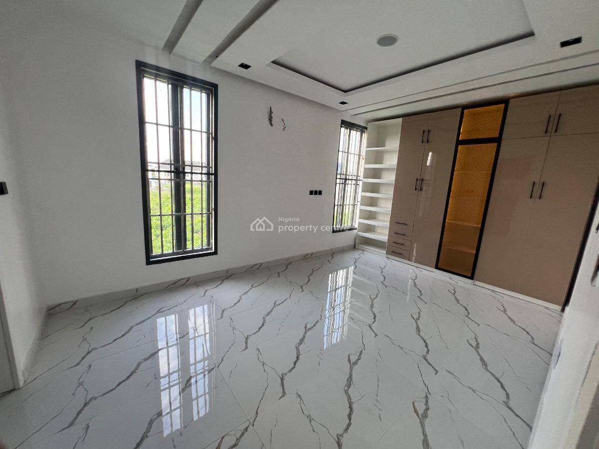 5 Bedroom Detached Duplex with Bq & Swimming Pool, Royal Garden, Ajah, Lagos, Detached Duplex for Sale