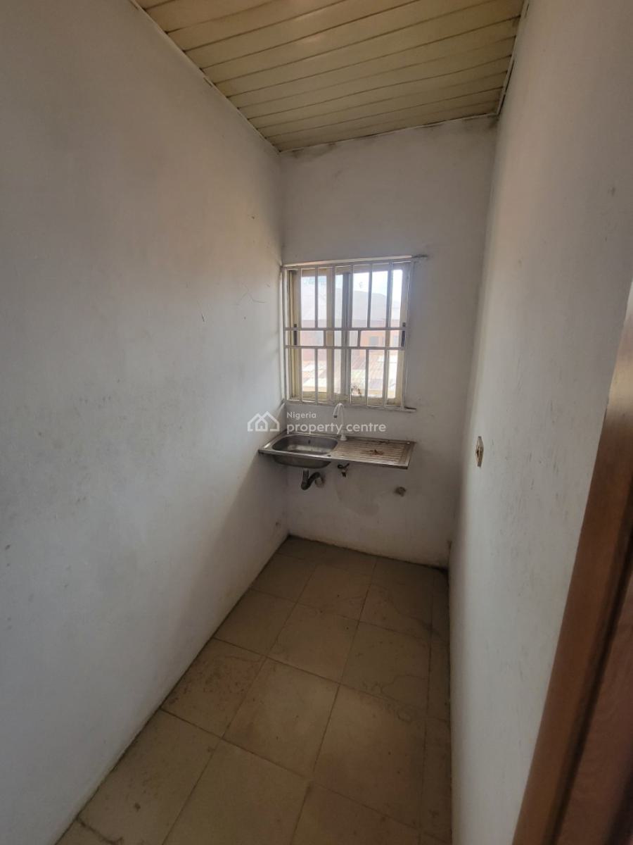 Spacious and Affordable Minflat, Ado Road, Ajah, Lagos, Flat / Apartment for Rent