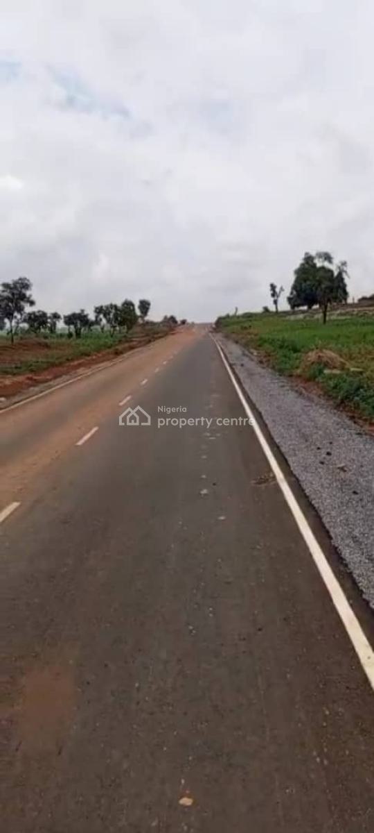 Mixed Use Plot Measuring 63ha, Kabusa State, Sheretti, Abuja, Mixed-use Land for Sale