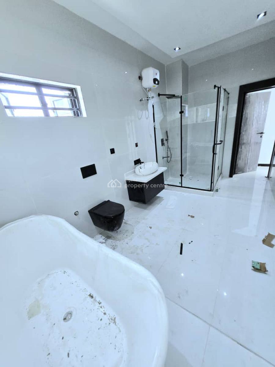 Luxurious 5-bedroom Fully Detached Duplexes, Ologolo, Lekki, Lagos, Detached Duplex for Sale