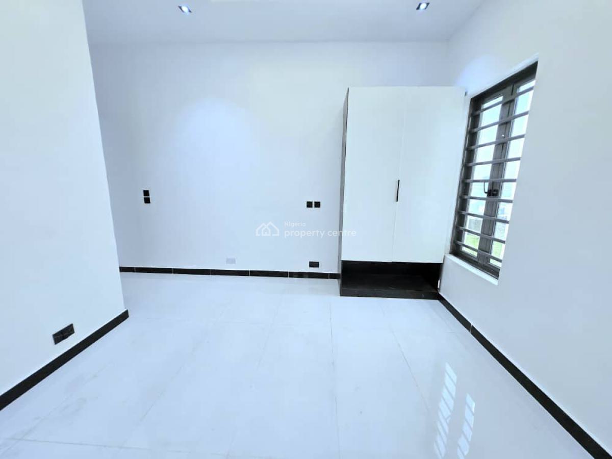 Luxurious 5-bedroom Fully Detached Duplexes, Ologolo, Lekki, Lagos, Detached Duplex for Sale
