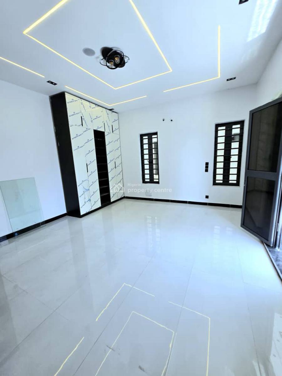 Luxurious 5-bedroom Fully Detached Duplexes, Ologolo, Lekki, Lagos, Detached Duplex for Sale