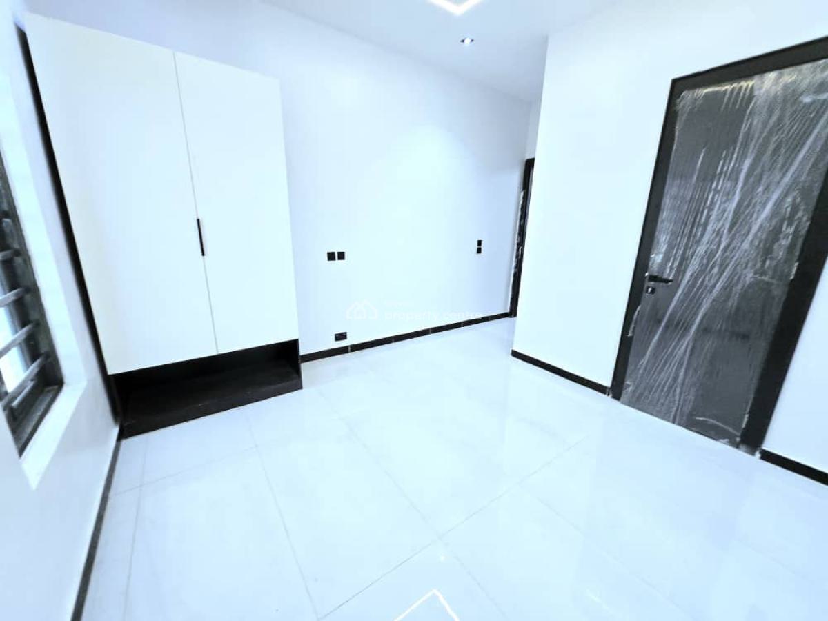 Luxurious 5-bedroom Fully Detached Duplexes, Ologolo, Lekki, Lagos, Detached Duplex for Sale