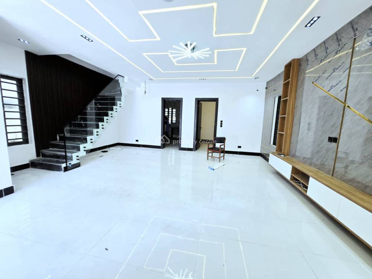 Luxurious 5-bedroom Fully Detached Duplexes, Ologolo, Lekki, Lagos, Detached Duplex for Sale