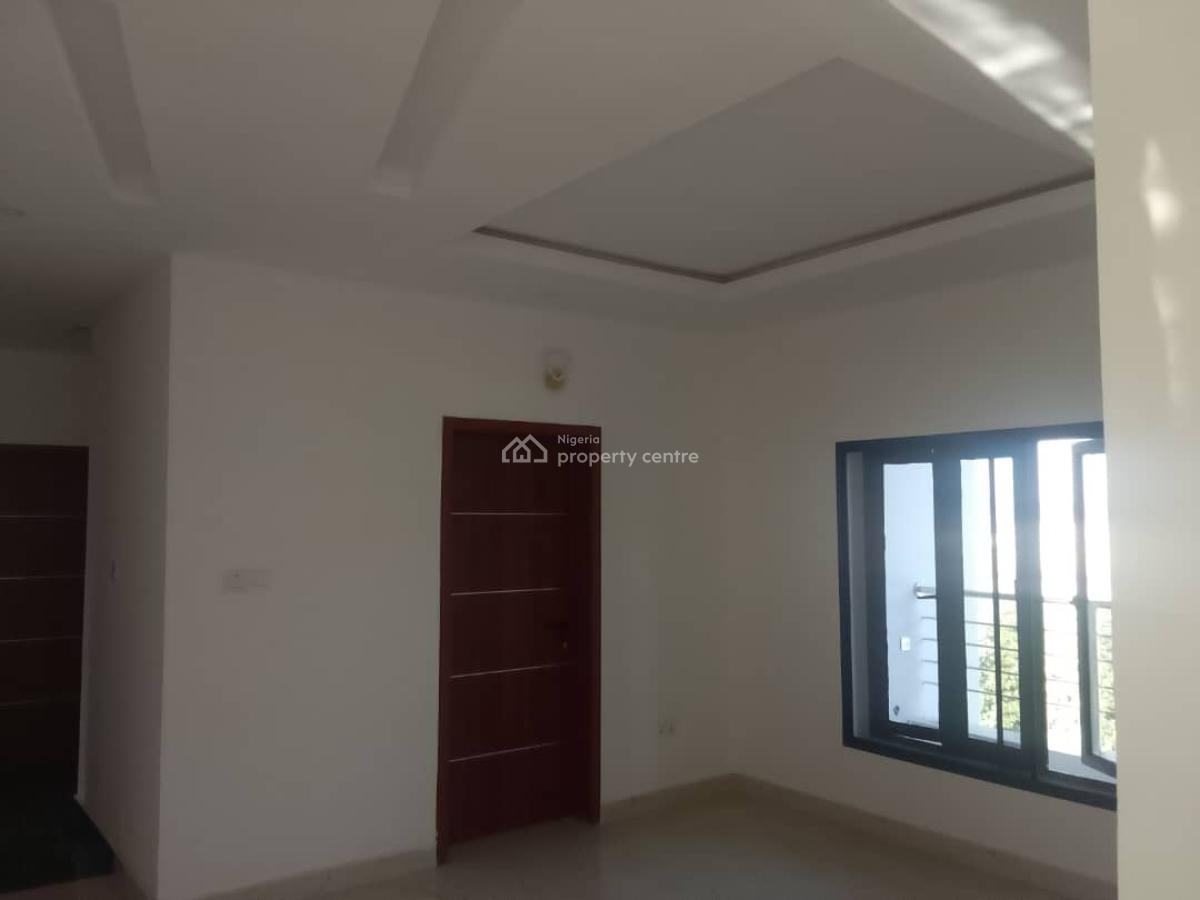Spacious 3 Bedrooms Flat with Bq, Katampe Road, Katampe (main), Katampe, Abuja, Flat / Apartment for Rent