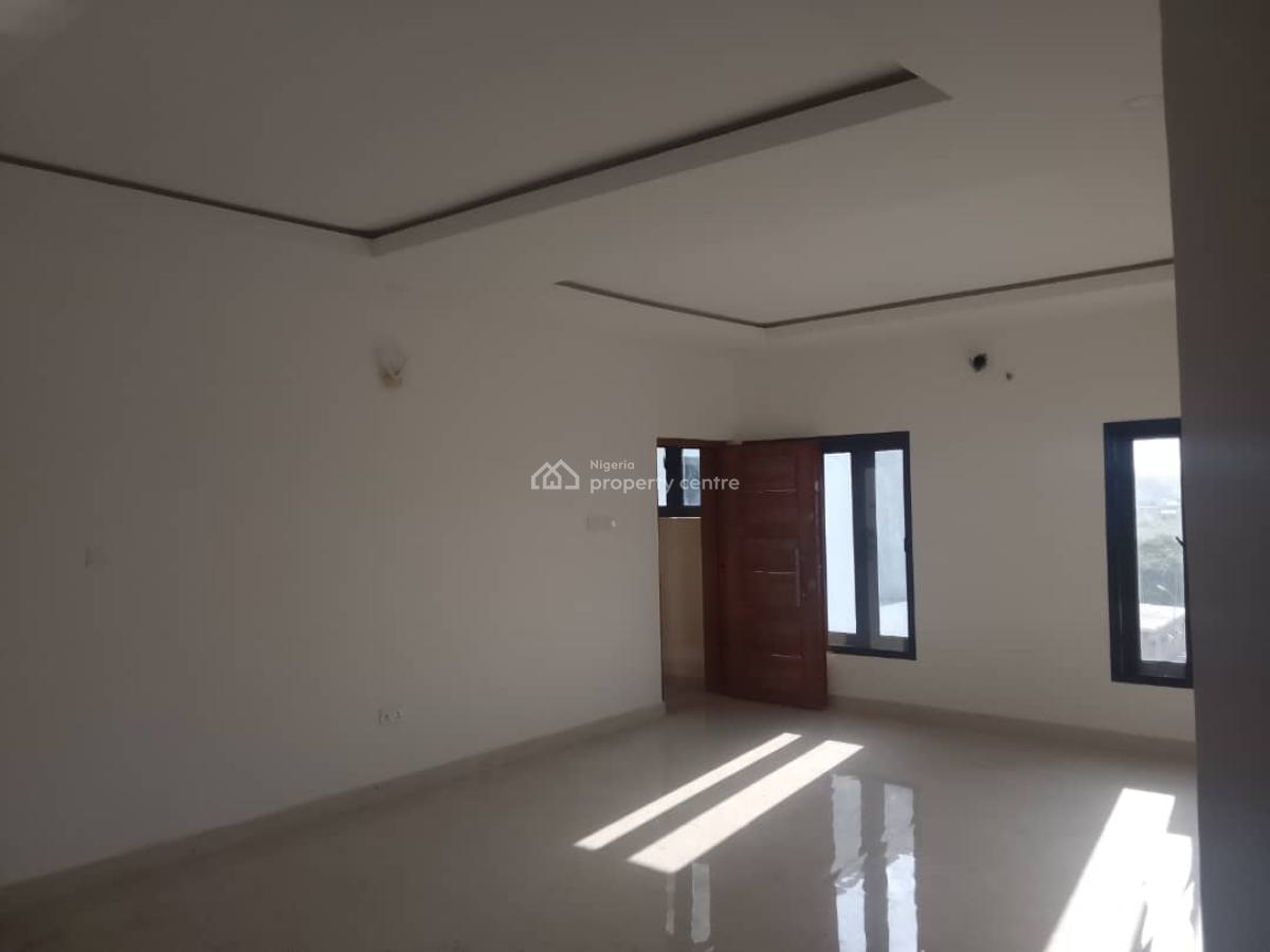 Spacious 3 Bedrooms Flat with Bq, Katampe Road, Katampe (main), Katampe, Abuja, Flat / Apartment for Rent