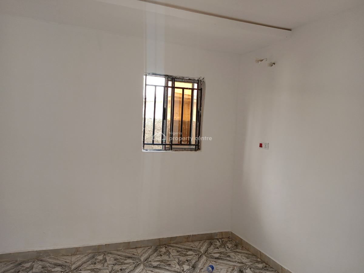 a Well Renovated 1 Bedroom Self Contain, Lugbe District, Abuja, Self Contain (single Rooms) for Rent