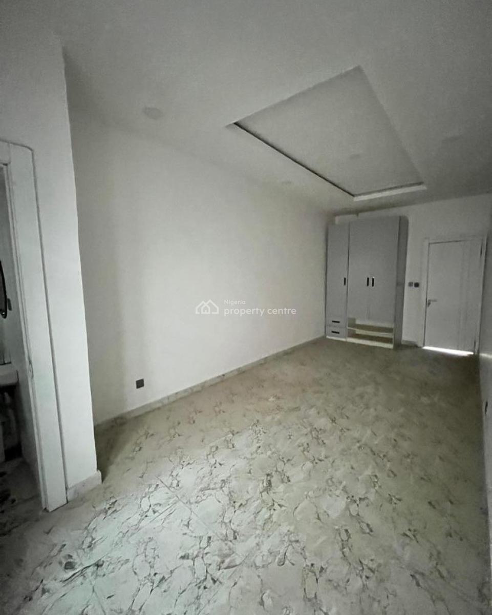 Lovely 2 Bedroom Apartment with Bq, Ikate, Lekki, Lagos, Block of Flats for Sale