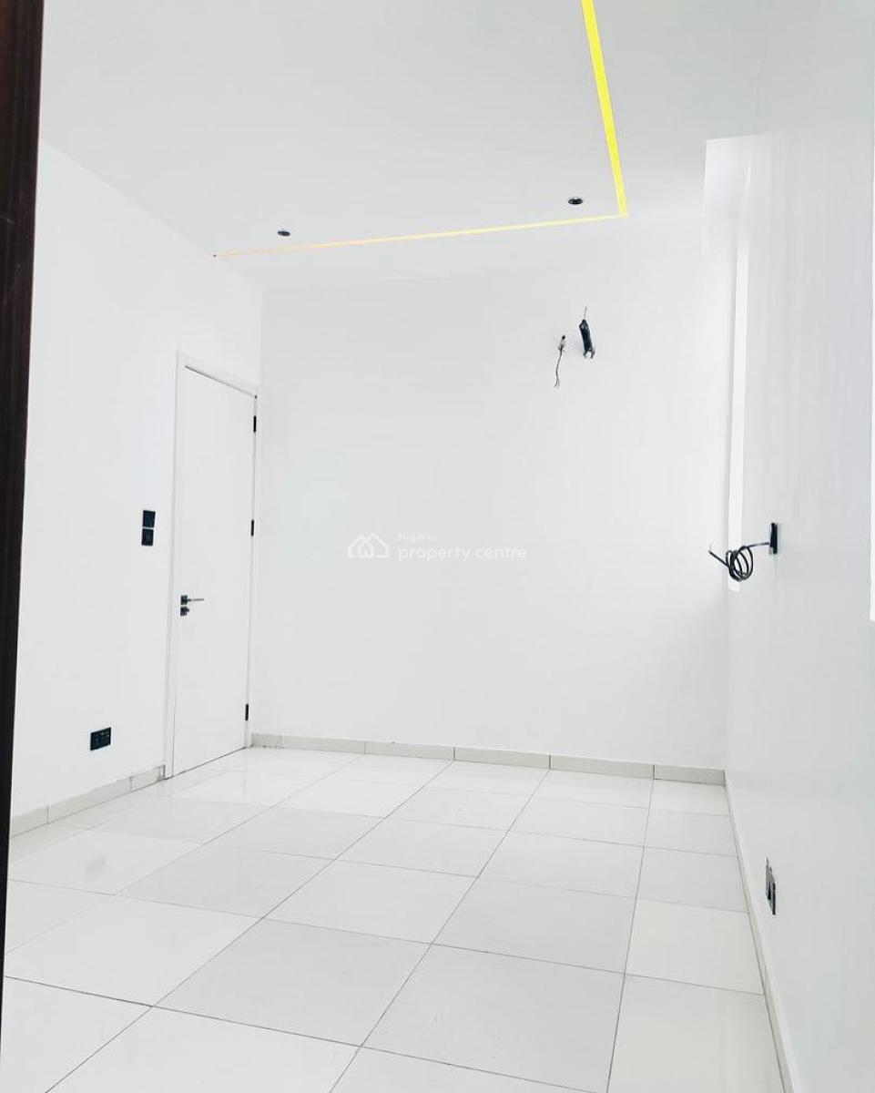 Lovely 2 Bedroom Apartment with Bq, Oniru, Victoria Island (vi), Lagos, Block of Flats for Sale