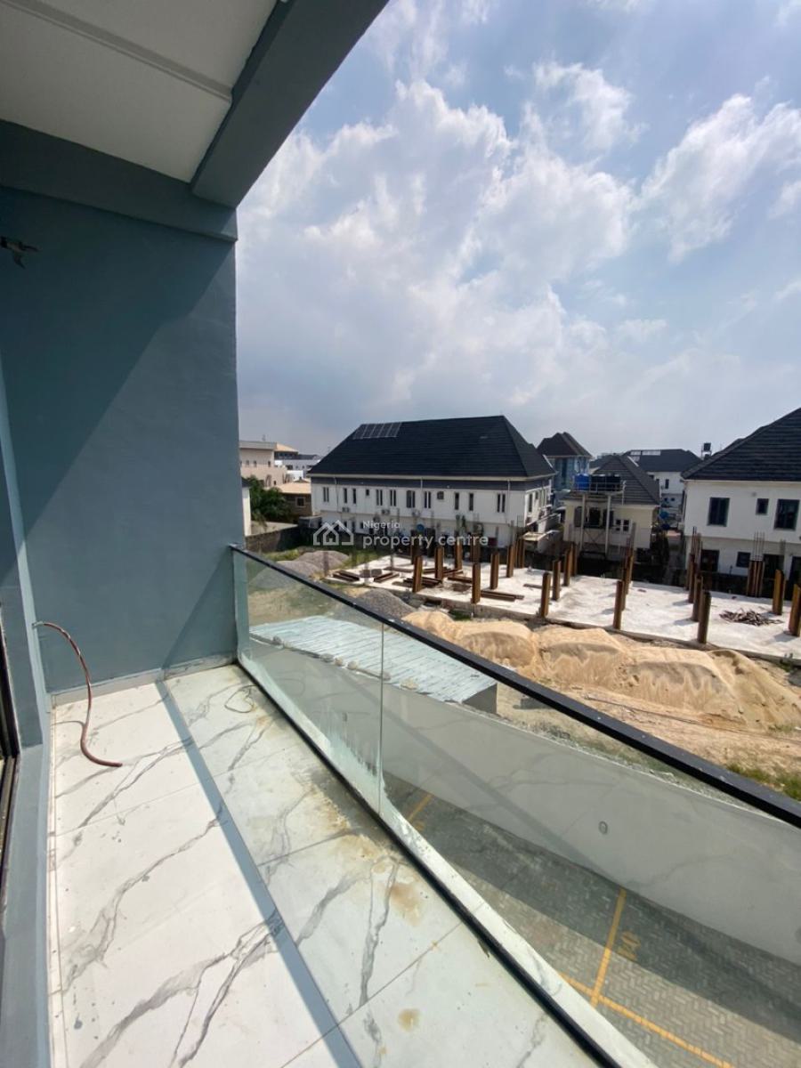 4 Bedroom Terrace Duplex with Bq, Ologolo, Lekki, Lagos, Terraced Duplex for Sale