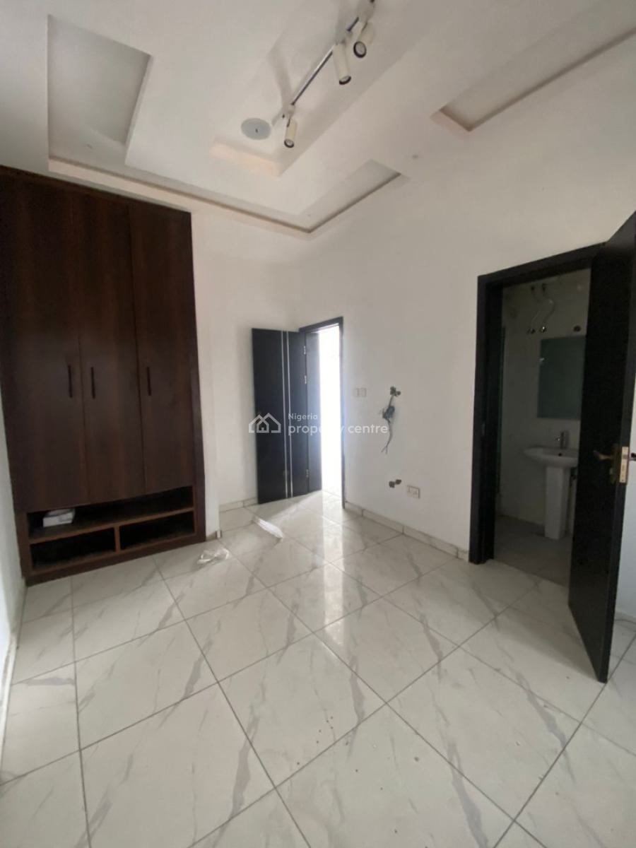 4 Bedroom Terrace Duplex with Bq, Ologolo, Lekki, Lagos, Terraced Duplex for Sale