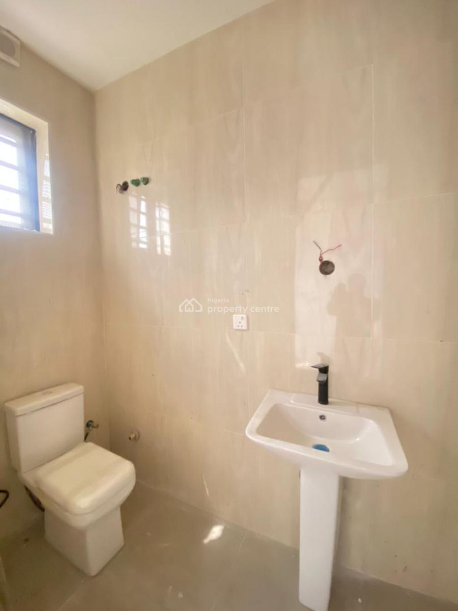 4 Bedroom Terrace Duplex with Bq, Ologolo, Lekki, Lagos, Terraced Duplex for Sale