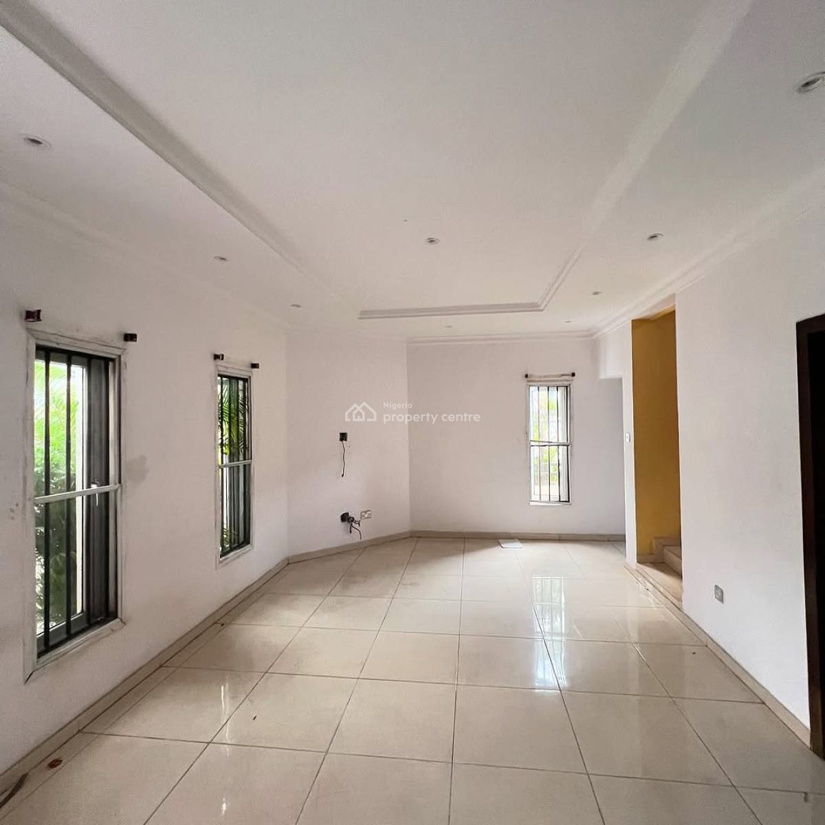 3 Bedrooms Terraced Duplex, Osapa, Lekki, Lagos, Terraced Duplex for Rent