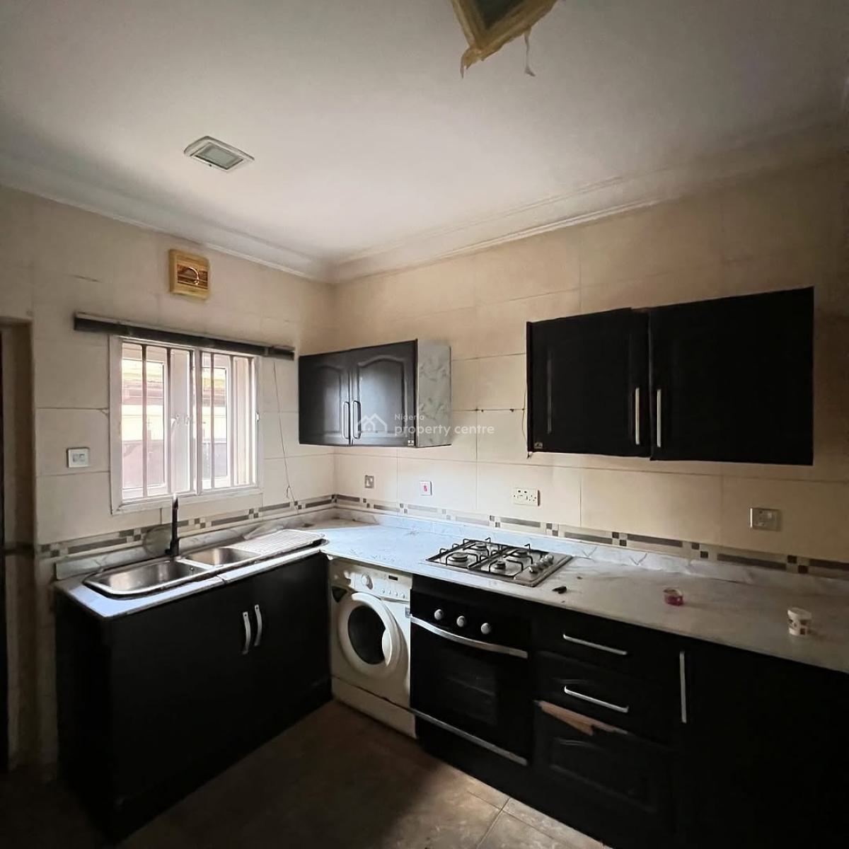 3 Bedrooms Terraced Duplex, Osapa, Lekki, Lagos, Terraced Duplex for Rent