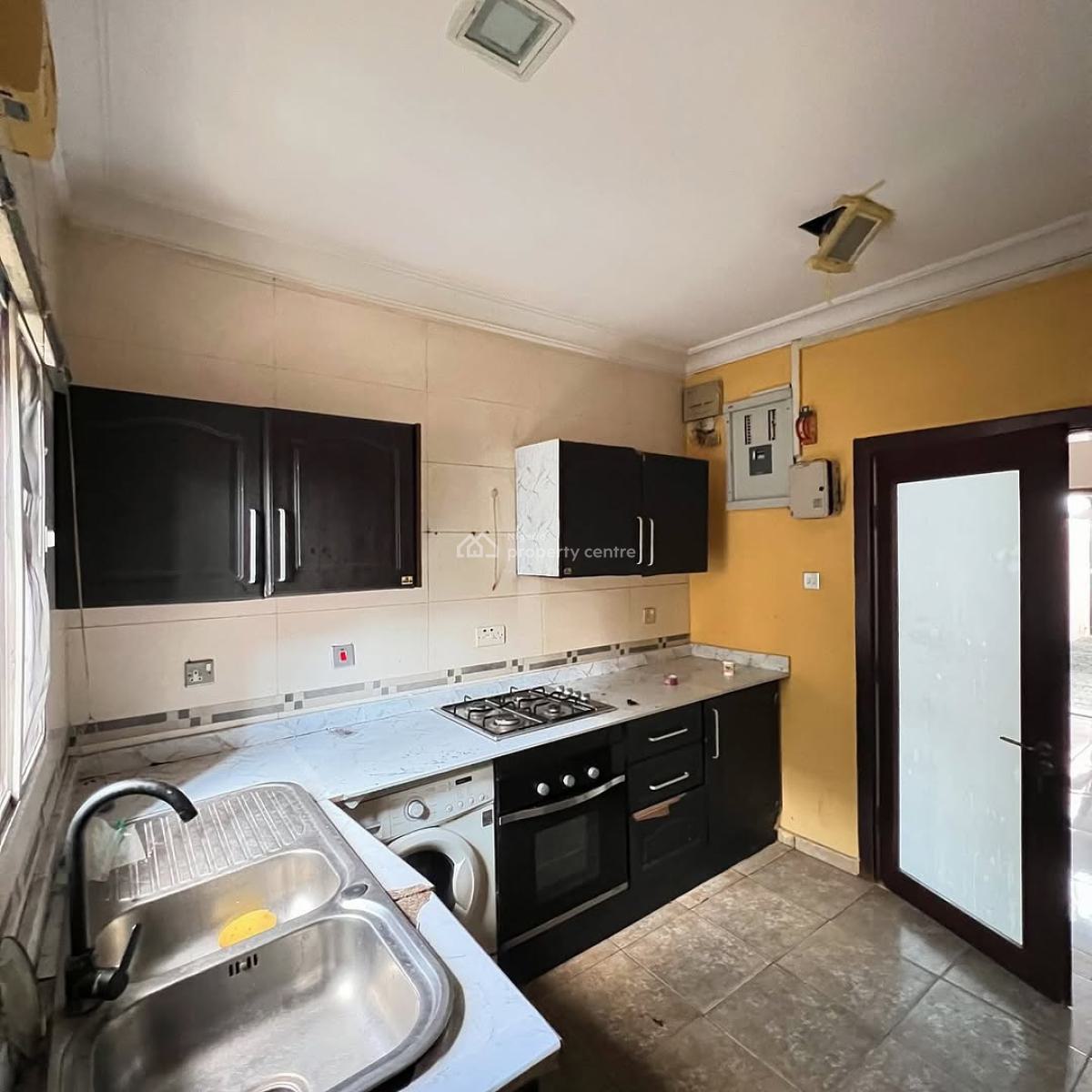 3 Bedrooms Terraced Duplex, Osapa, Lekki, Lagos, Terraced Duplex for Rent