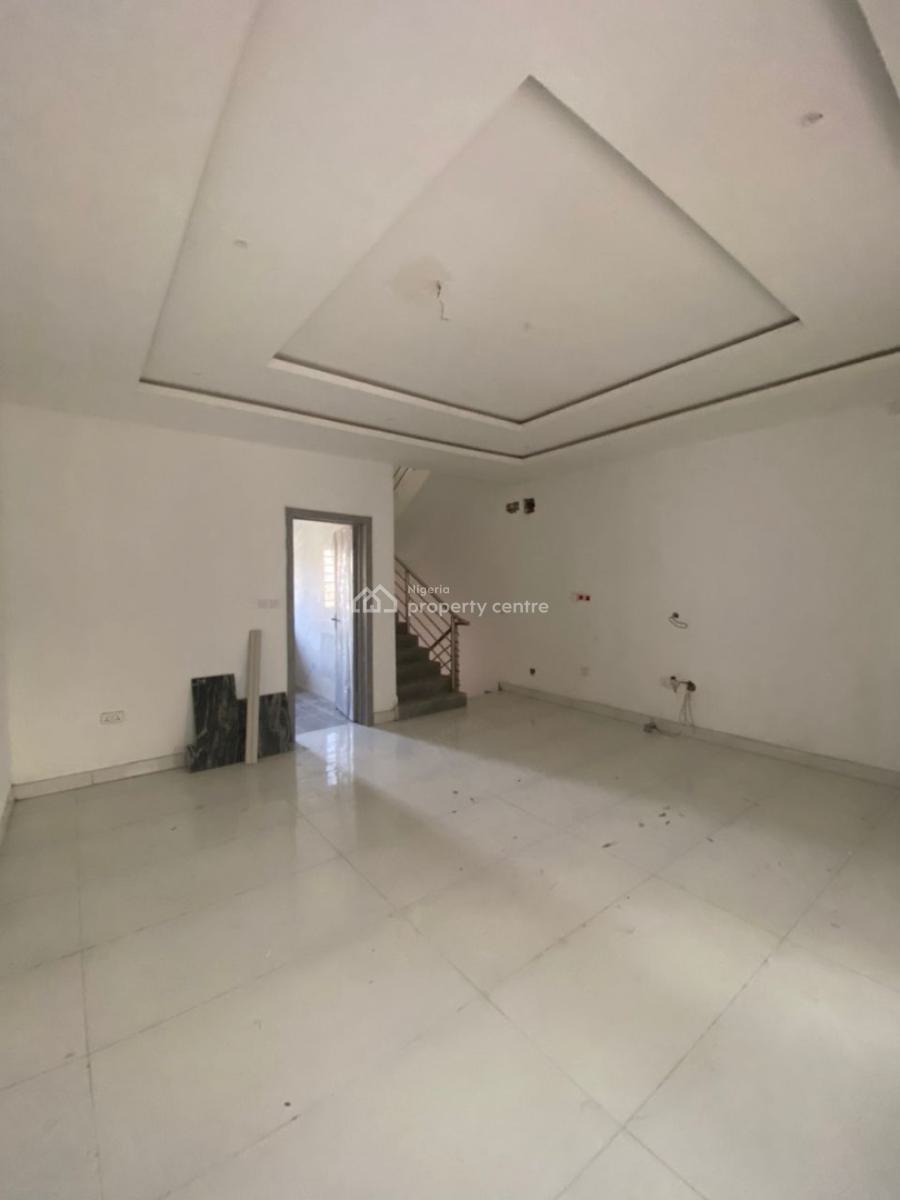 3 Bedroom Terrace, Ologolo, Lekki, Lagos, Terraced Duplex for Sale