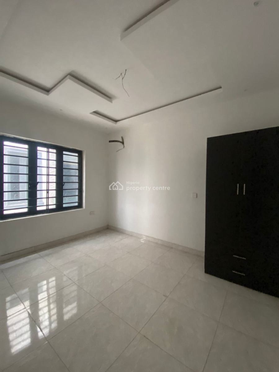 3 Bedroom Terrace, Ologolo, Lekki, Lagos, Terraced Duplex for Sale