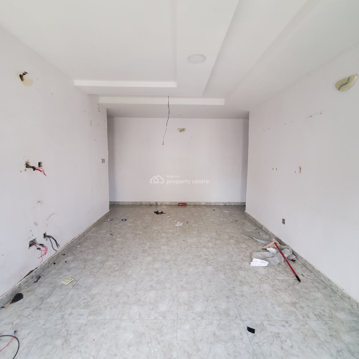 Excellent 2 Bedroom Apartment with Pool and Gym, Ikota, Lekki, Lagos, Flat / Apartment for Sale