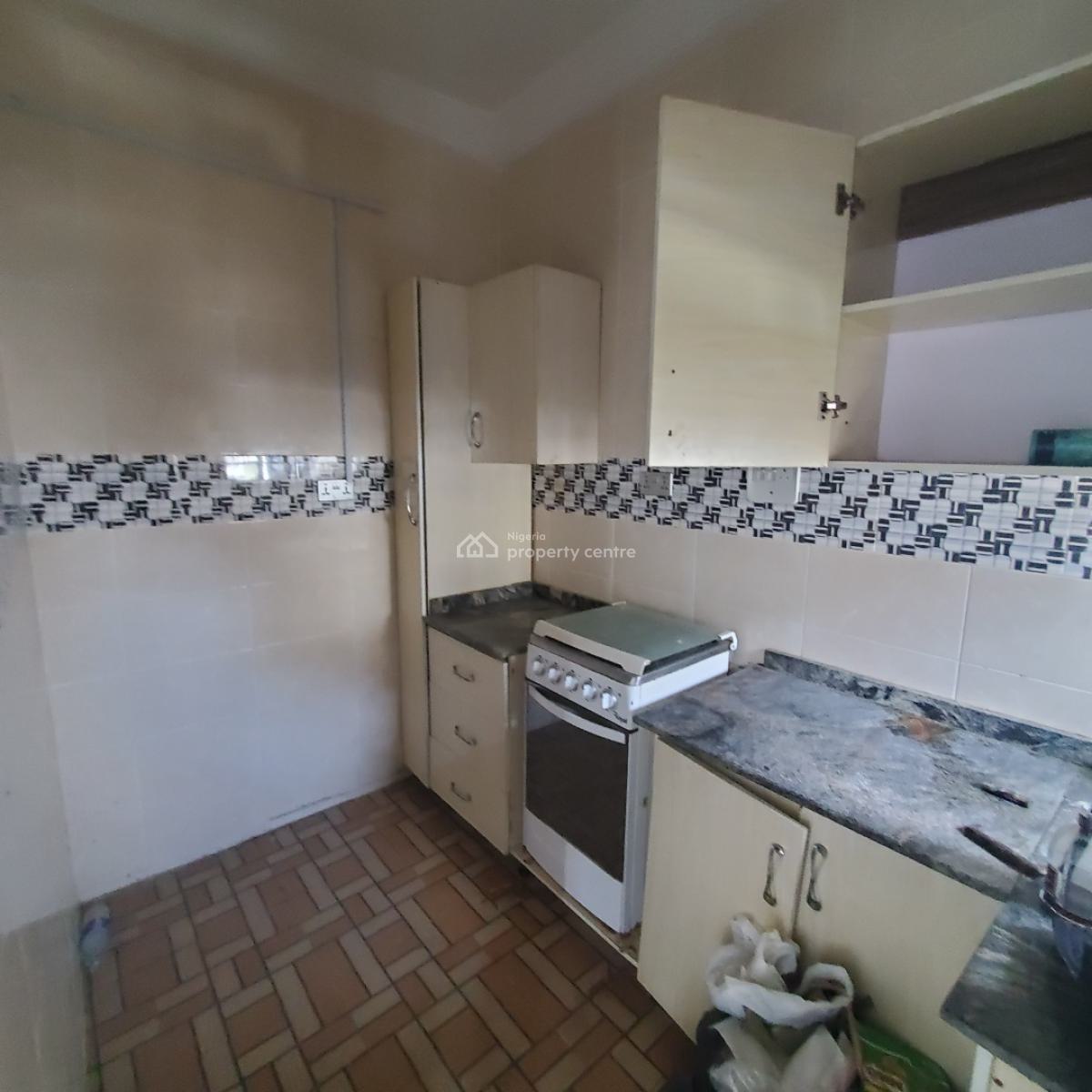 Excellent 2 Bedroom Apartment with Pool and Gym, Ikota, Lekki, Lagos, Flat / Apartment for Sale
