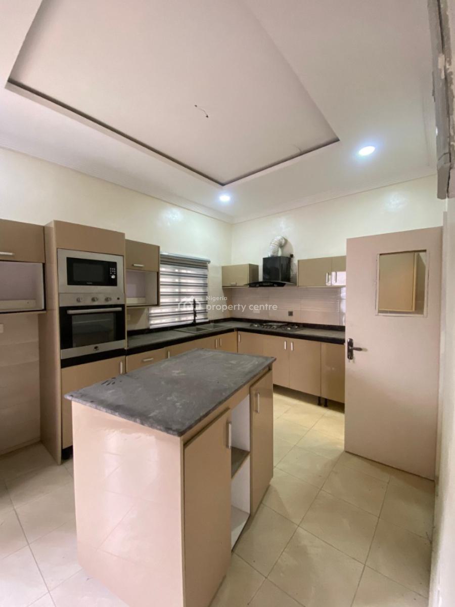 4 Bedroom Terrace Duplex with Bq & Furniture, Ologolo, Lekki, Lagos, Terraced Duplex for Sale