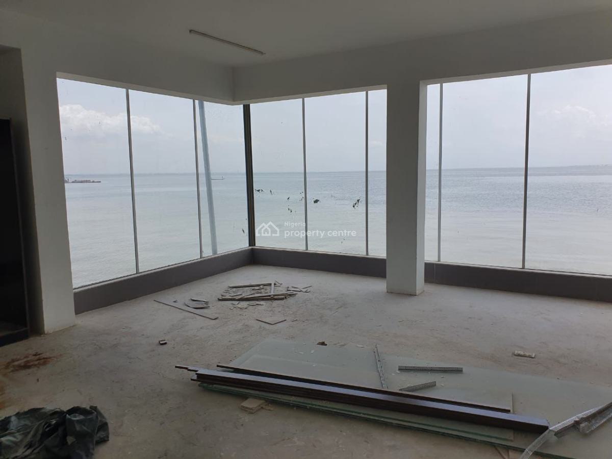 3 Bedrooms Maisonette - (waterfront), Banana Island, Ikoyi, Lagos, House for Rent