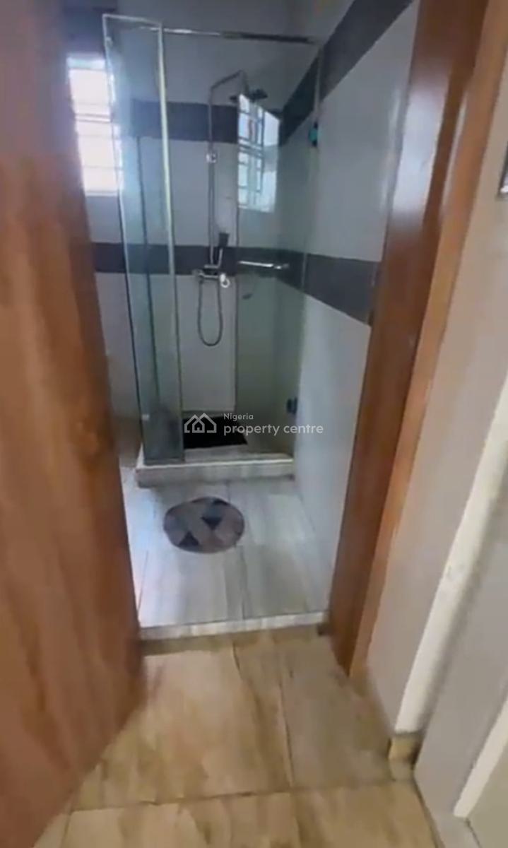 Large Master Bedroom Inside a Shared Apartment - (video), Maple Electric / Maple Homes Estate, Orchid Road, Lekki, Lagos, Self Contain (single Rooms) for Rent
