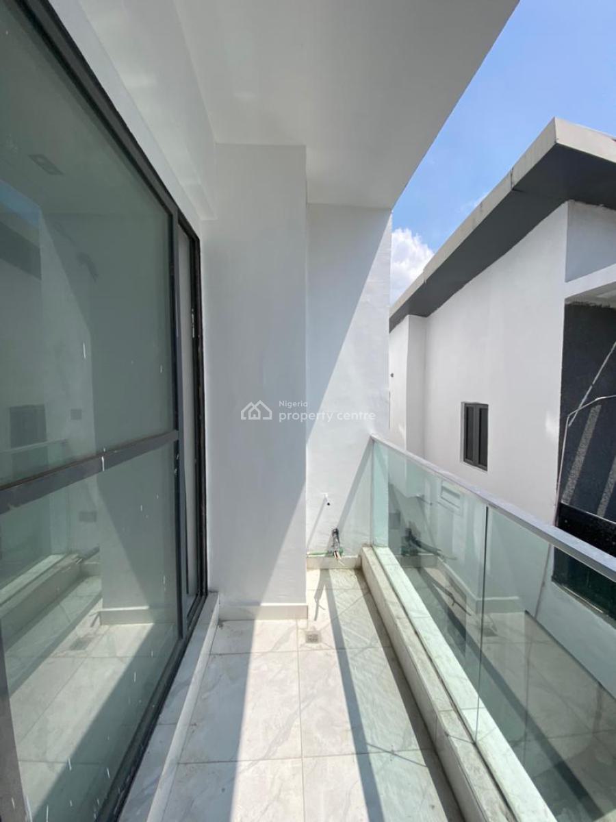 2 Bedroom Apartment, Ologolo, Ologolo, Lekki, Lagos, Block of Flats for Sale