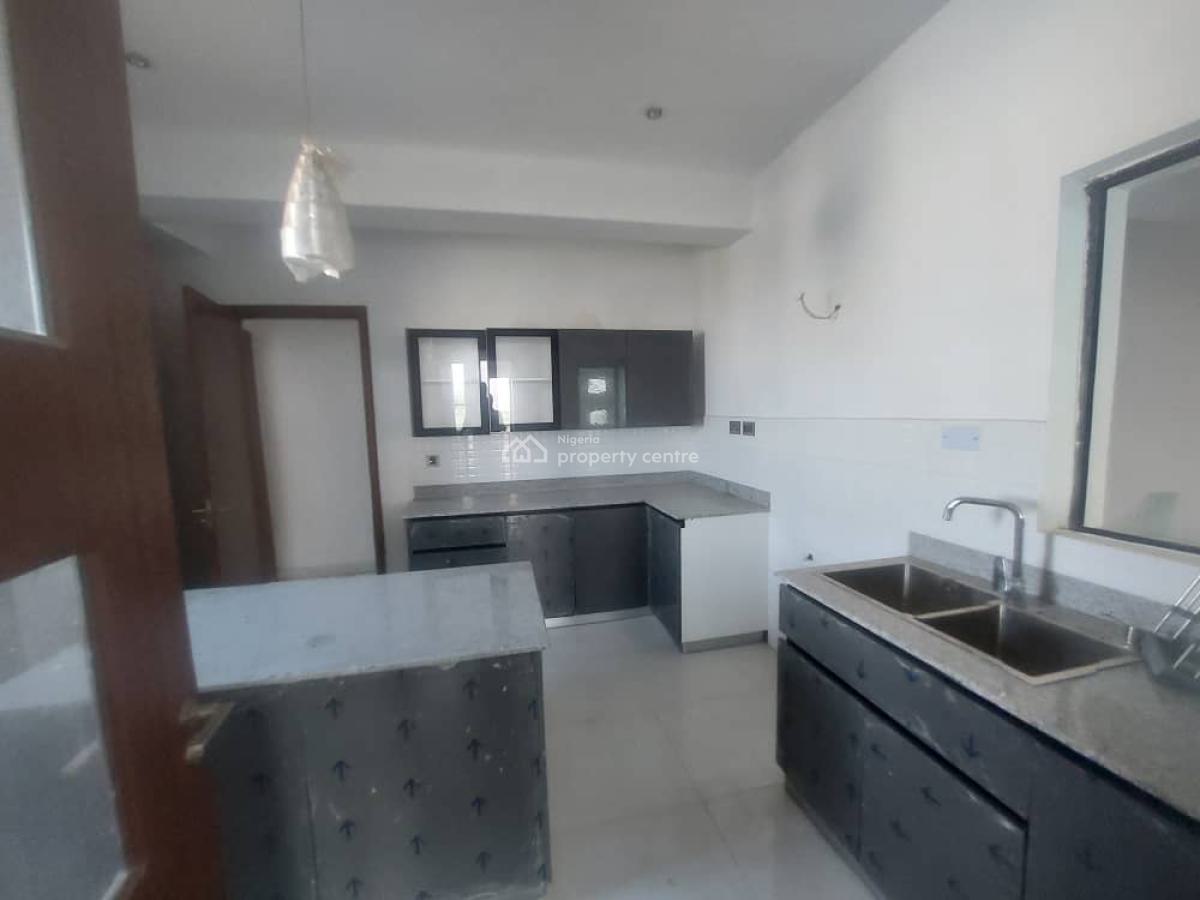 Luxury 3 Bedroom Maisonnette and Maids Quarter, Off Freedom Way, Lekki Phase 1, Lekki, Lagos, Block of Flats for Sale