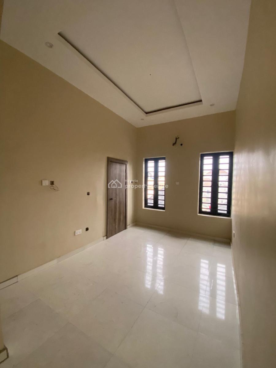 4 Bedroom Terrace Duplex with Bq, Ologolo, Ologolo, Lekki, Lagos, Terraced Duplex for Sale