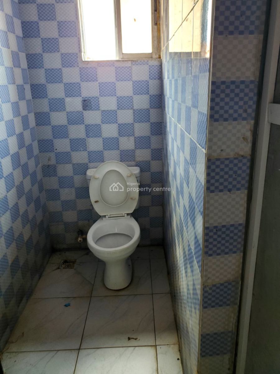 Massive Mini Flat, Upstairs, Bogije, Ibeju Lekki, Lagos, Mini Flat (room and Parlour) for Rent
