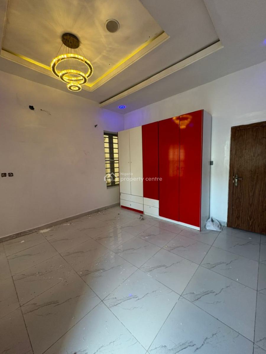 Luxurious Master Bedroom, Orchid Road, Lekki Phase 2, Lekki, Lagos, Self Contain (single Rooms) for Rent