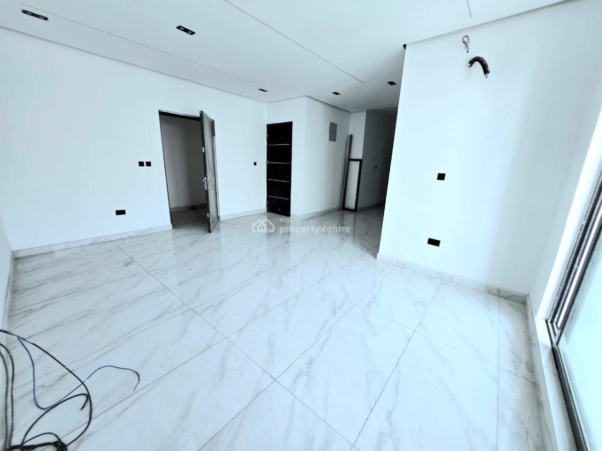 Spacious Fully Serviced 2 Bedroom Apartments, Ologolo, Lekki, Lagos, Flat / Apartment for Sale