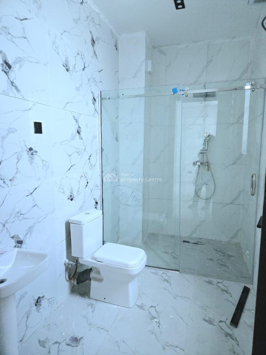 Spacious Fully Serviced 2 Bedroom Apartments, Ologolo, Lekki, Lagos, Flat / Apartment for Sale