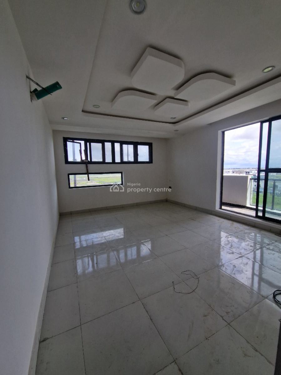 3 Bedroom Spacious Maisonette, Freedom Way, Lekki Phase 1, Lekki, Lagos, Terraced Duplex for Sale