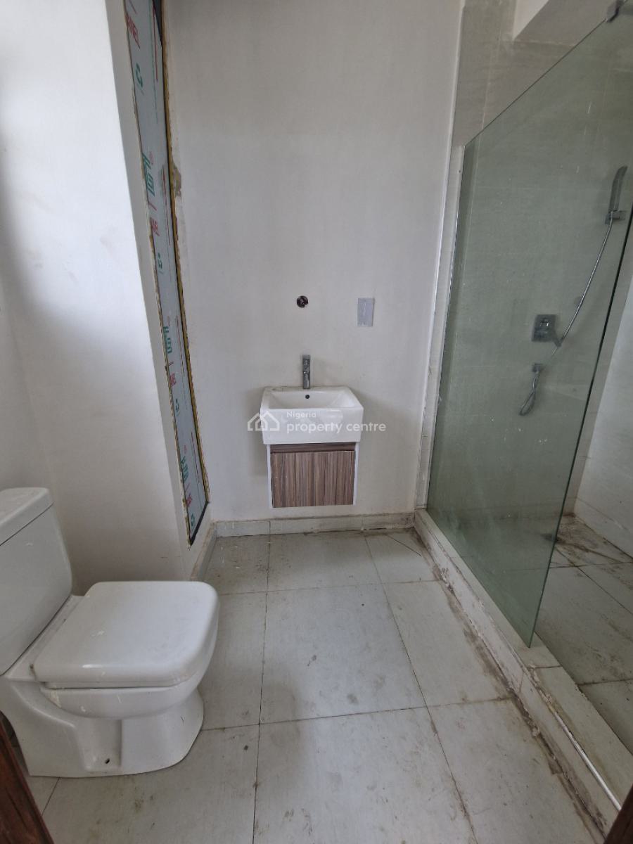 3 Bedroom Spacious Maisonette, Freedom Way, Lekki Phase 1, Lekki, Lagos, Terraced Duplex for Sale