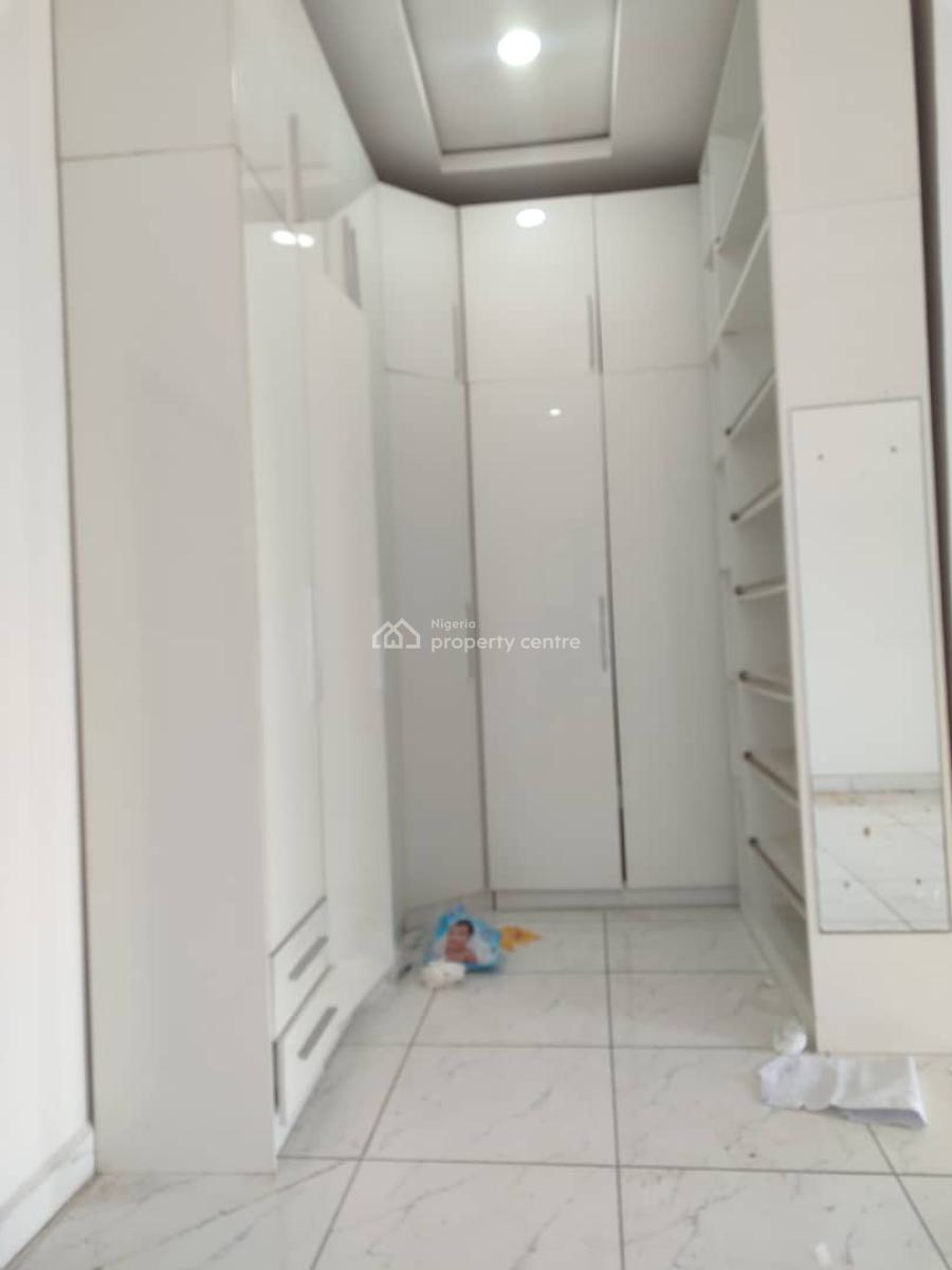 Lovely Master Bedroom with Balcony and Modern Jacuzzi, Ikota Villa Estate, Lekki, Lagos, Flat / Apartment for Rent