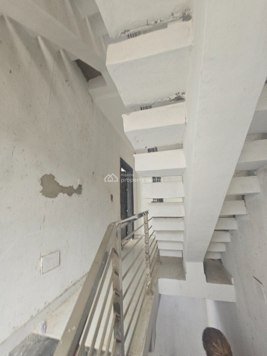 Exquisite 3 Bedroom Apartment with a Room Bq, Adeniyi Jones, Ikeja, Lagos, Flat / Apartment for Sale