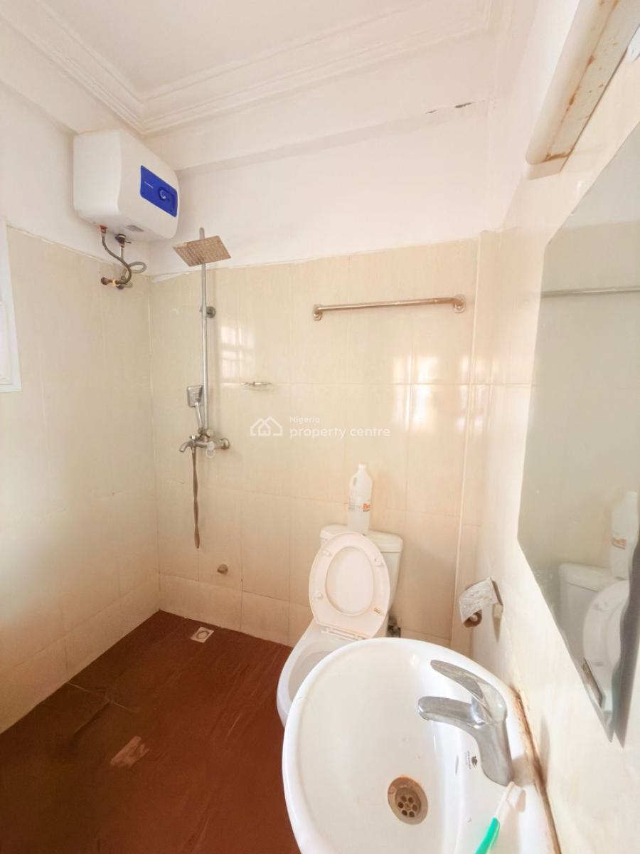 1 Bedroom Apartment, Wuye, Abuja, Mini Flat (room and Parlour) for Sale