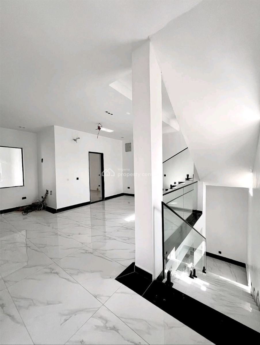 5 Bedroom Detached Contemporary Duplex with Bq, Guzape District, Abuja, House for Sale