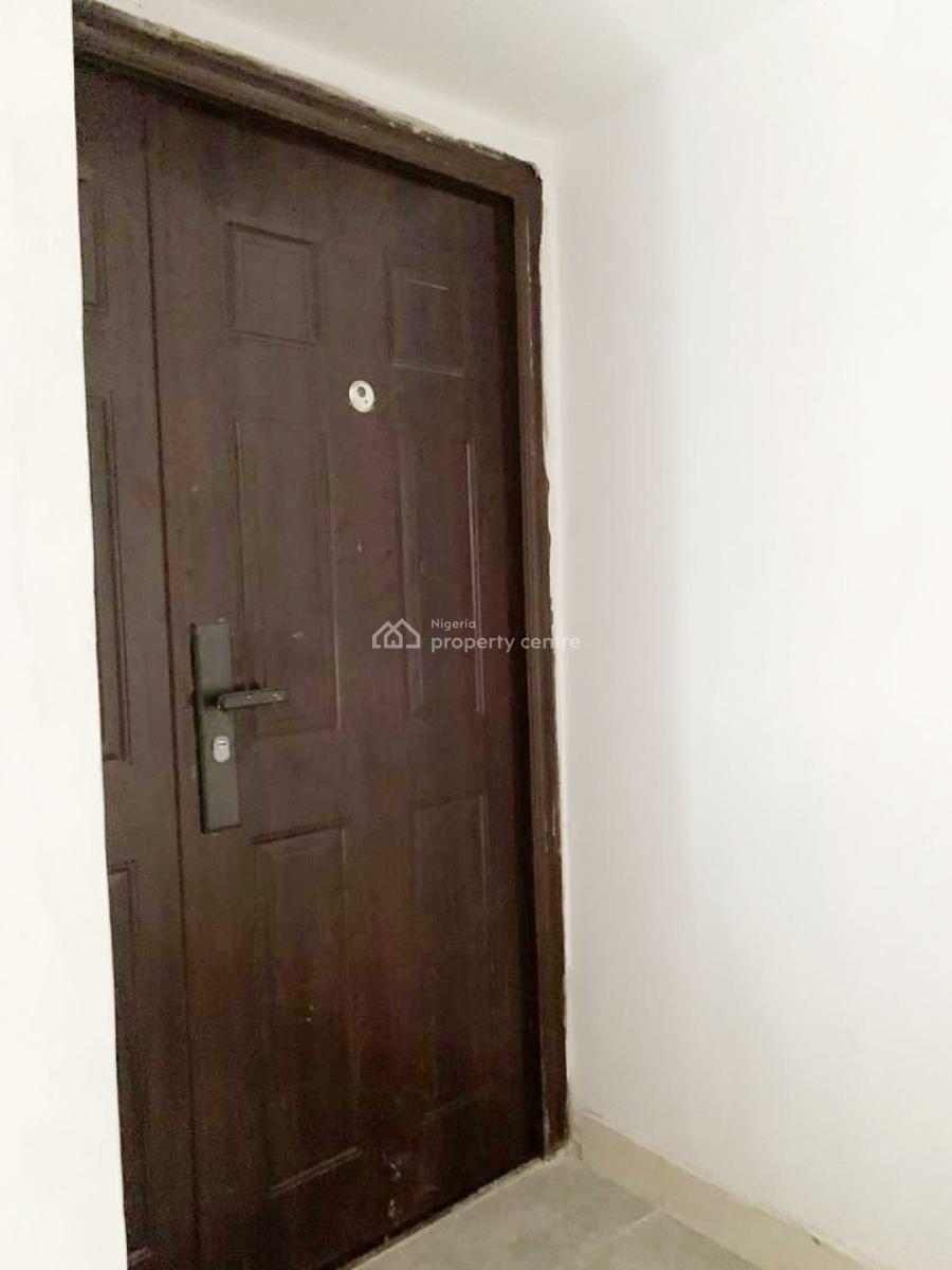 Luxury Mini Flat, Omole Phase 2, Ikeja, Lagos, Mini Flat (room and Parlour) for Rent