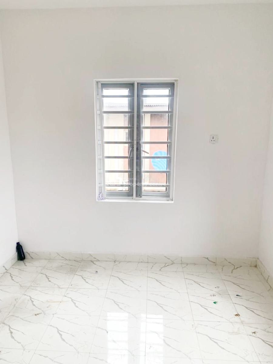 Luxury Mini Flat, Omole Phase 2, Ikeja, Lagos, Mini Flat (room and Parlour) for Rent