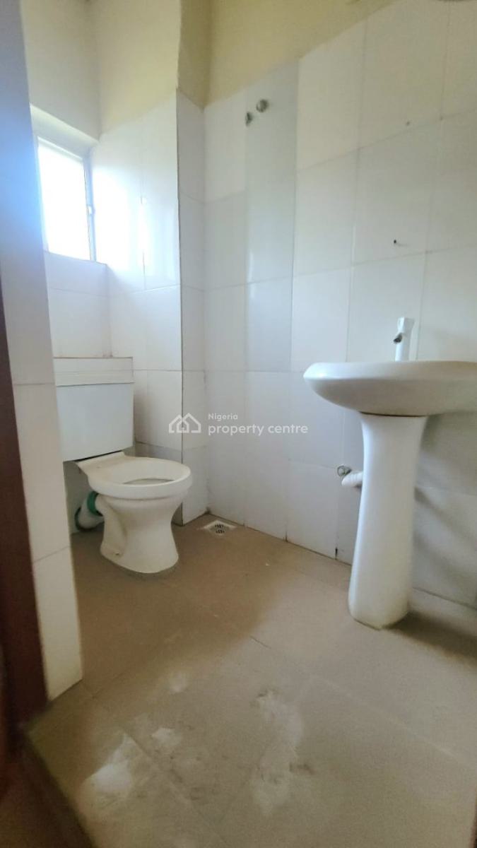 3 Bedroom Flat  Apartment, Access Controlled Estate, Abijo Gra, Ajah, Lagos, Flat / Apartment for Sale