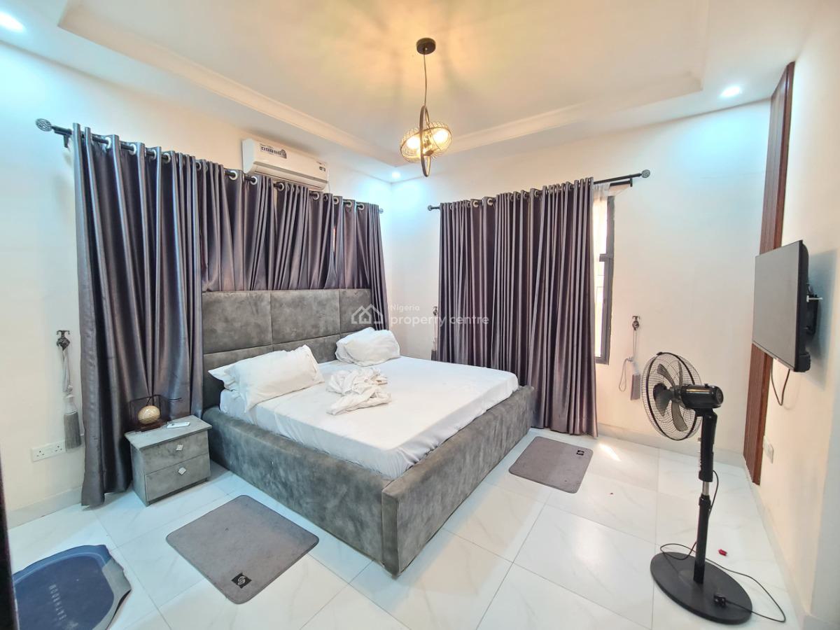 Standard and Fully Furnished 2 Bedroom, Ilasan, Lekki, Lagos, Flat / Apartment for Rent