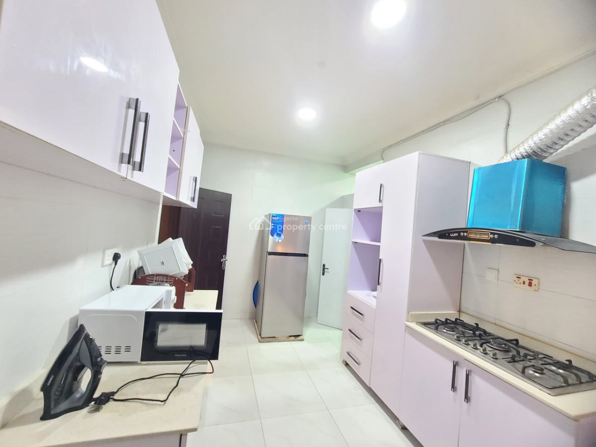 Standard and Fully Furnished 2 Bedroom, Ilasan, Lekki, Lagos, Flat / Apartment for Rent