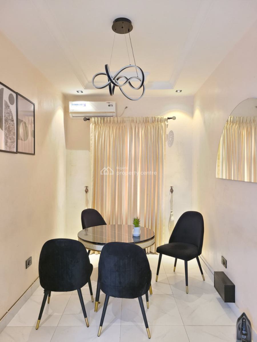 Standard and Fully Furnished 2 Bedroom, Ilasan, Lekki, Lagos, Flat / Apartment for Rent