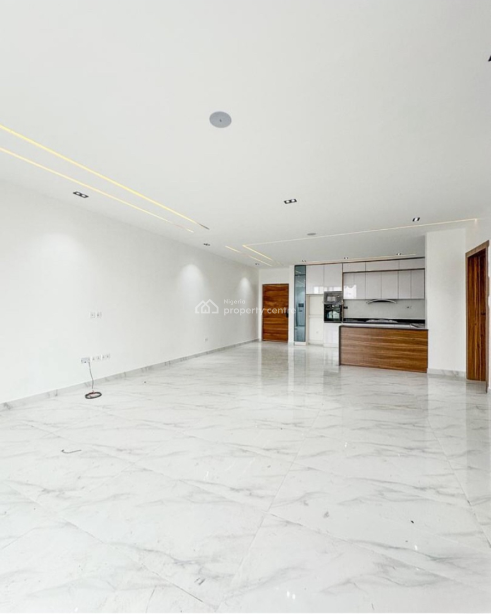 Spacious 2 Bedrooms Apartment with Swimming Pool, Lekki Phase 1, Lekki, Lagos, Flat / Apartment for Sale
