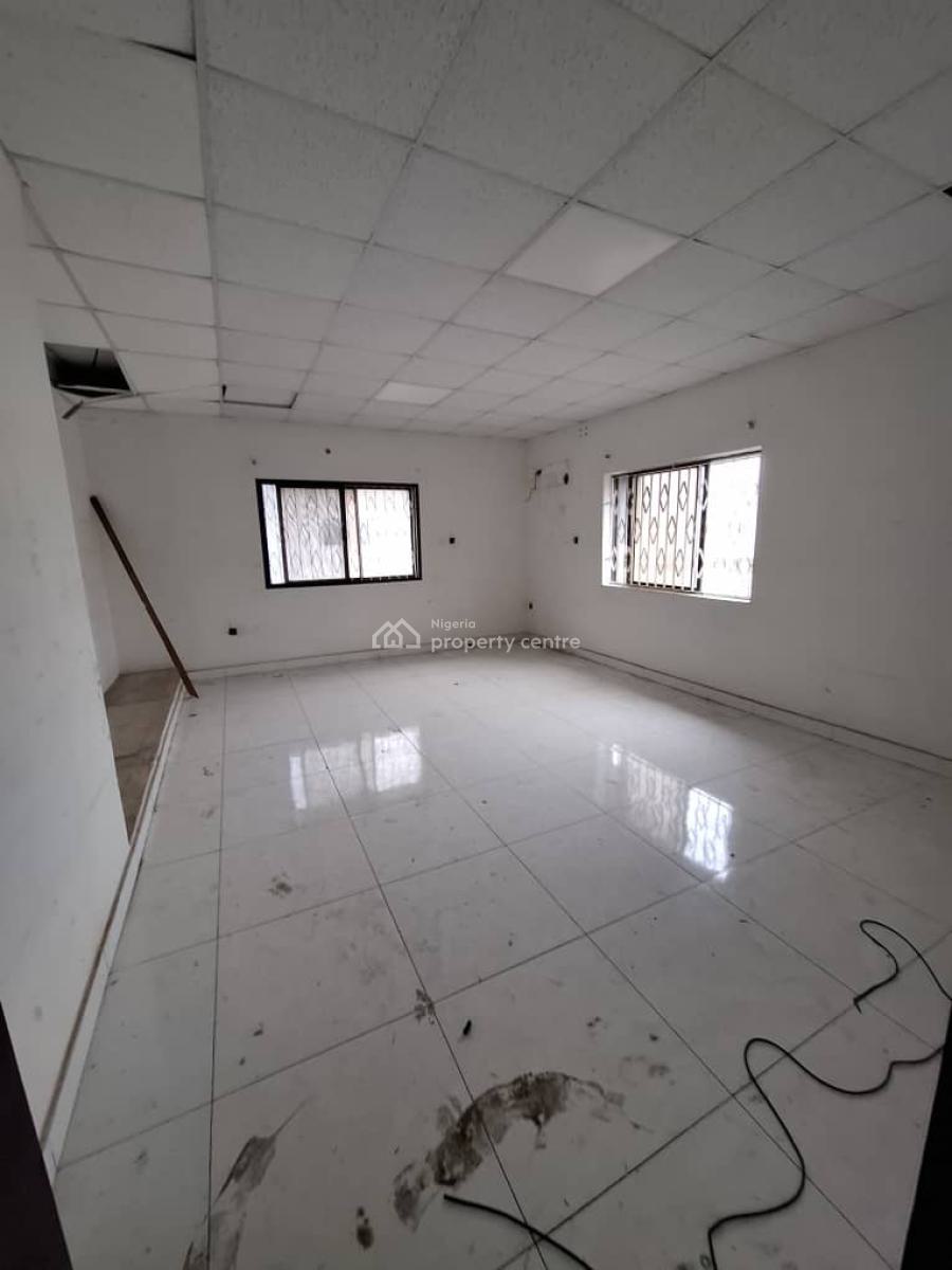 12 Bedroom Detached House + 4 Bqs & Adjoining 6 Bedroom House + 2 Bqs, Victoria Island (vi), Lagos, Detached Duplex for Rent